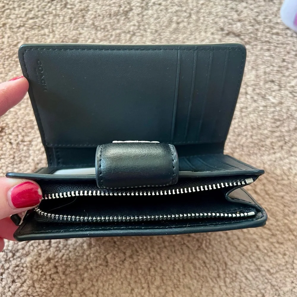 Coach Medium Corner Zip Wallet in Signature Canvas - Picture 6 of 7